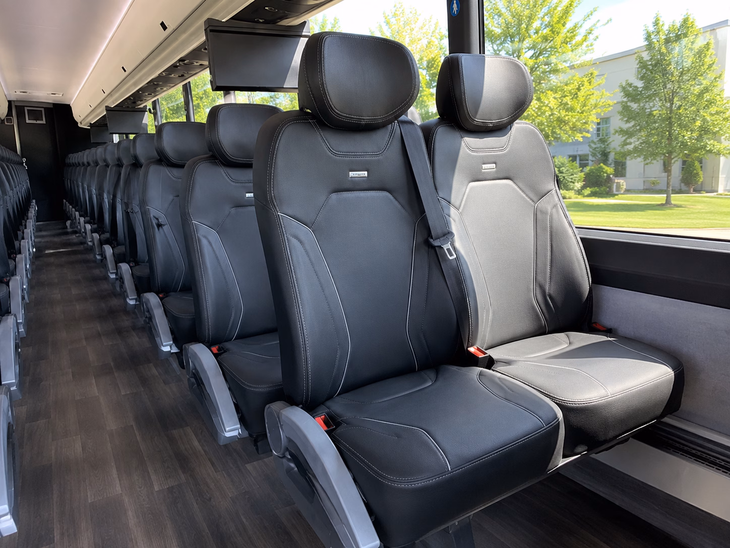 frisco airport shuttles for military and government travel