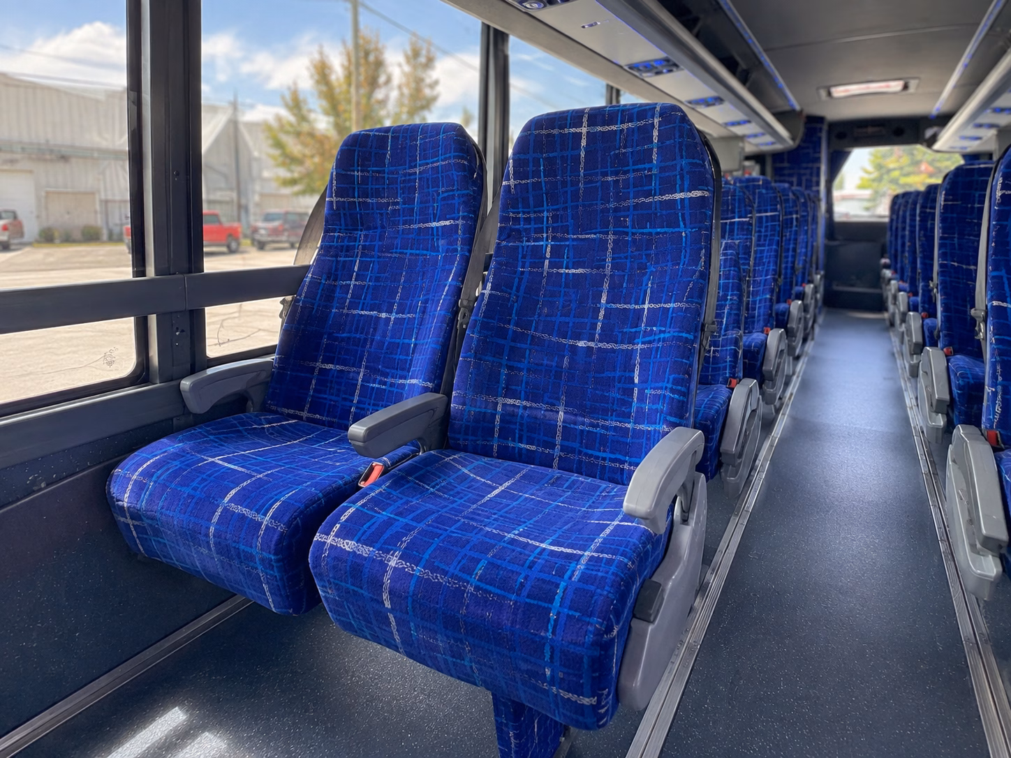 frisco parking shuttle and park and ride bus rentals