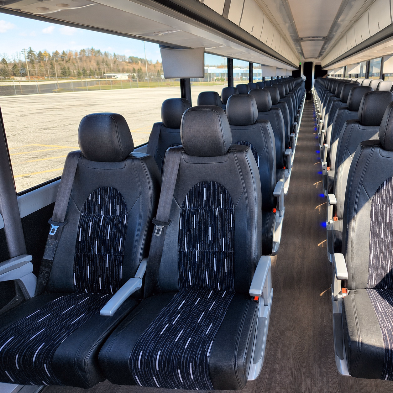 guest shuttles to the glen restaurant bar and wedding venues around frisco