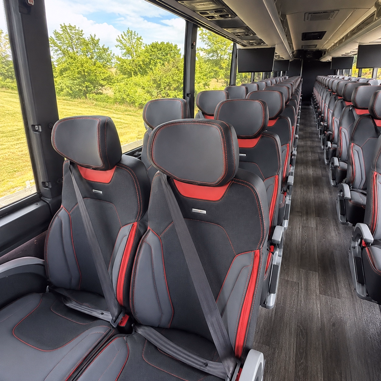 the bus type and amenities